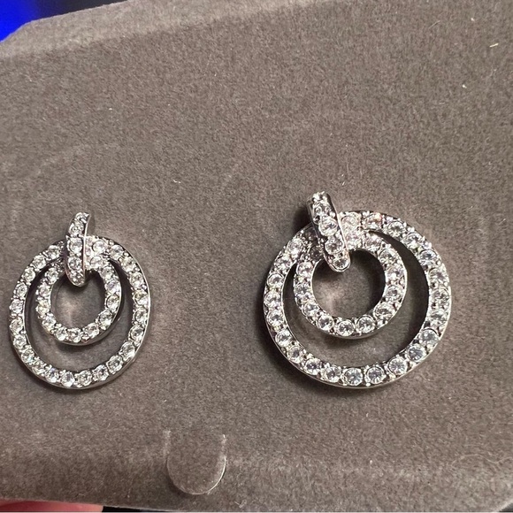 Nolan Miller Vintage Silver-Tone Pave’ Circle Earrings-pierced - Picture 4 of 5